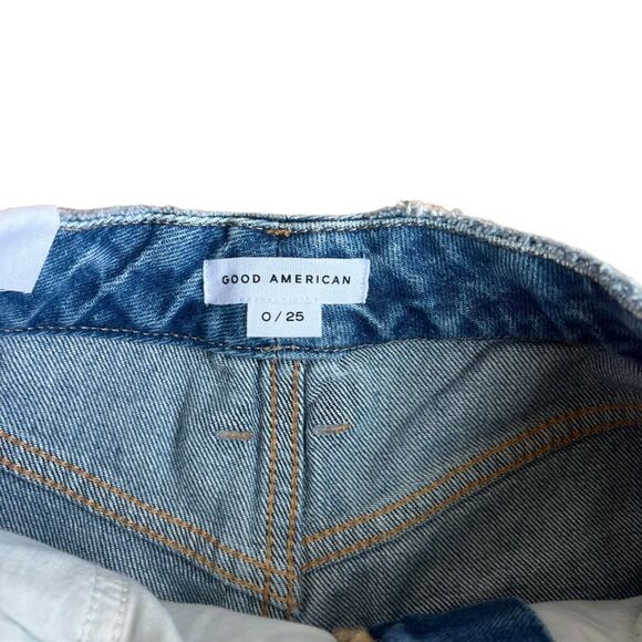 NWT GOOD AMERICAN WOMENS BERMUDA DENIM FRAYED SUMMER SHORTS SIZE 0/25 - Picture 10 of 11